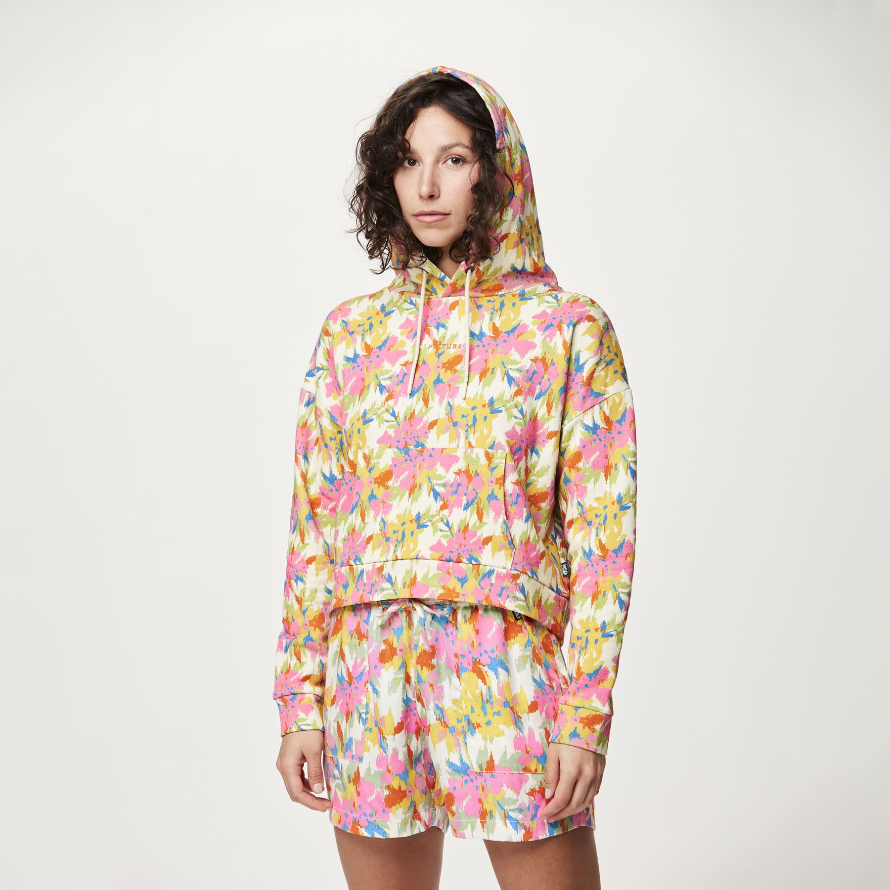 NERIS CROP HOODIE __color:Alstro_Print#3