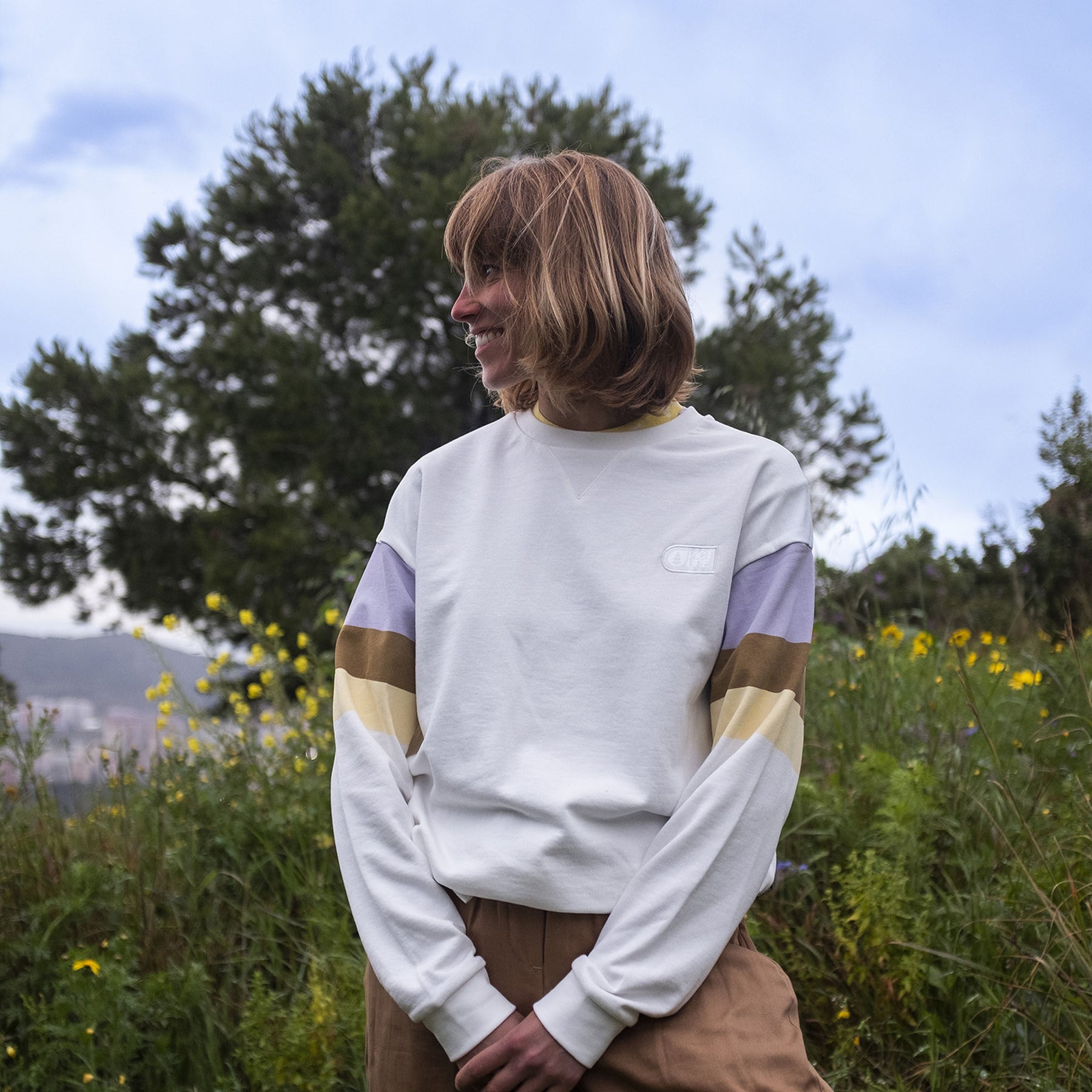 TRISSE CREW __color:White_Pyla#34