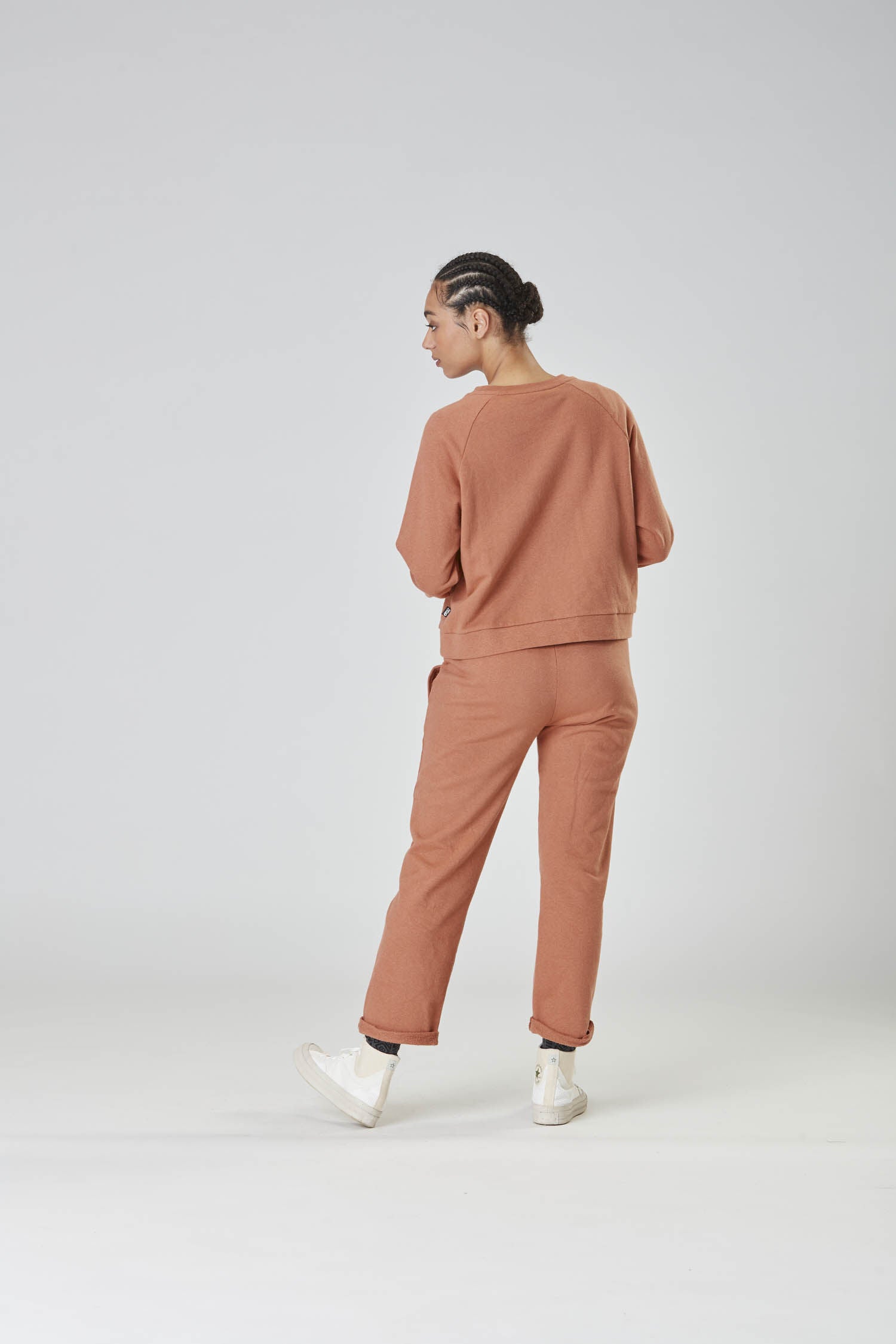 HAMPY CREW __color:Cedar_Wood#2