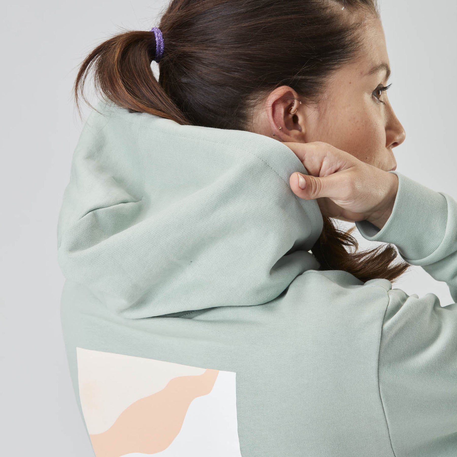 JANYKA LONG SWEAT __color:Blue_Surf#9