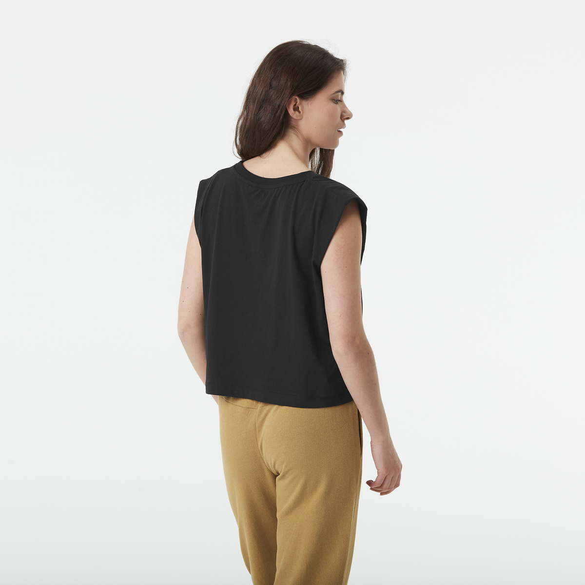 YOLARA TANK __color:Black#2