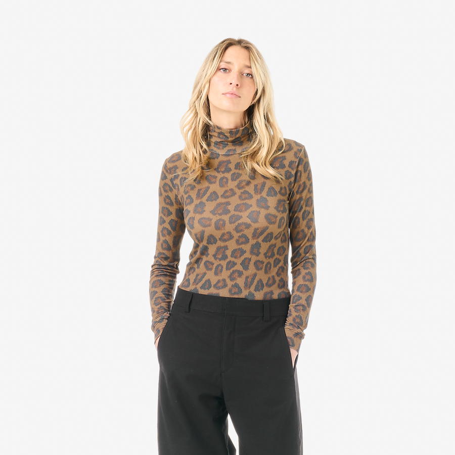 SKIMY PRINTED COL TEE