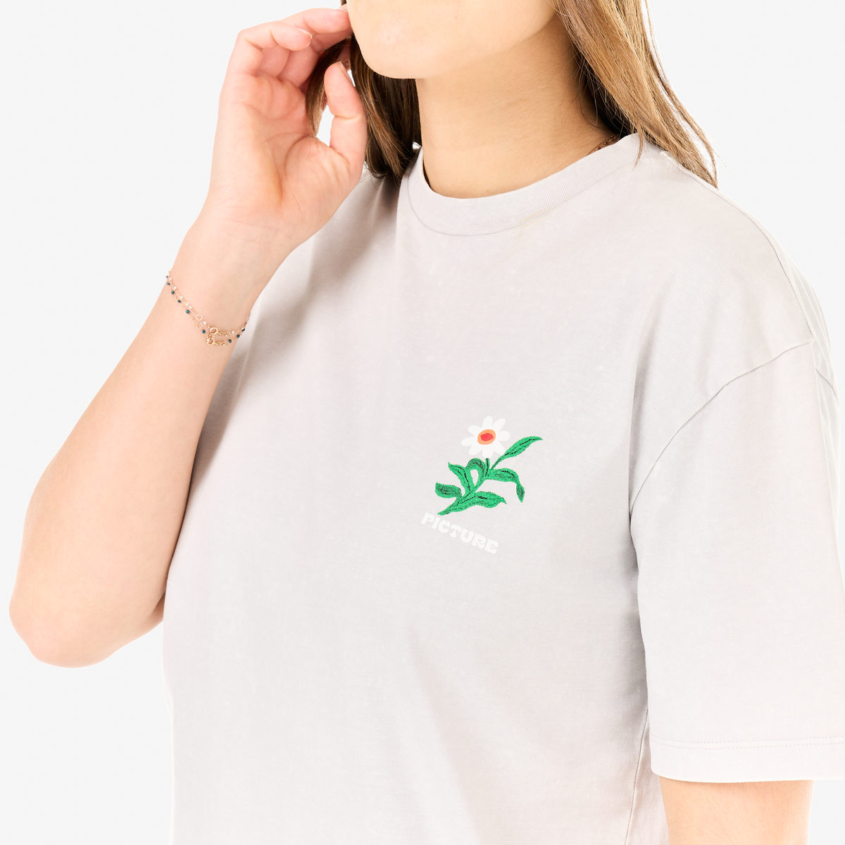 LYRA TEE