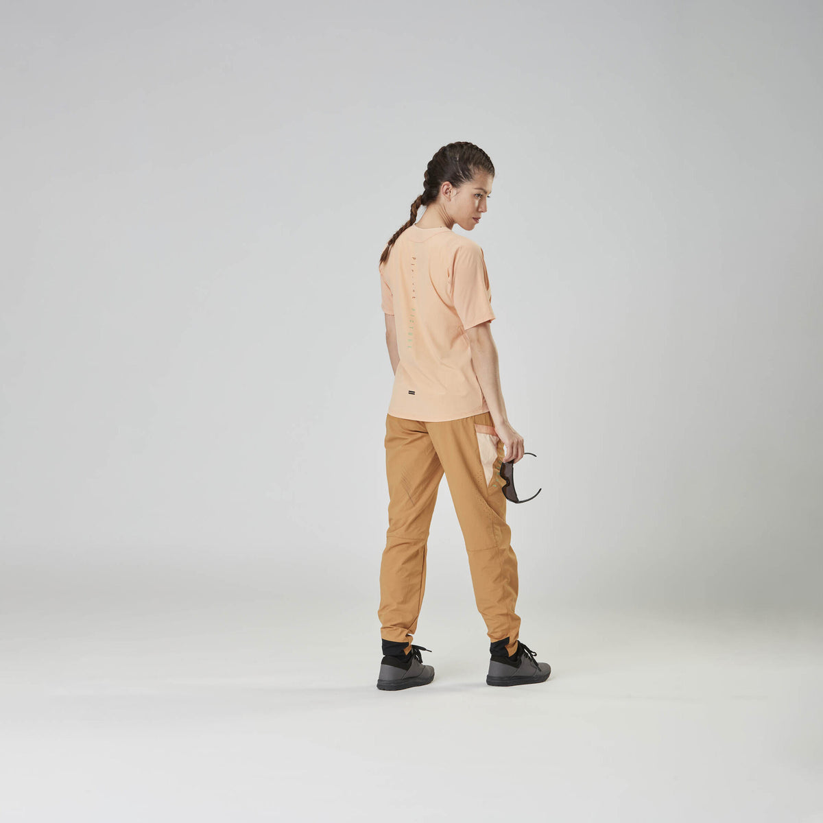 ICE FLOW TECH TEE __color:Peach_nougat#2