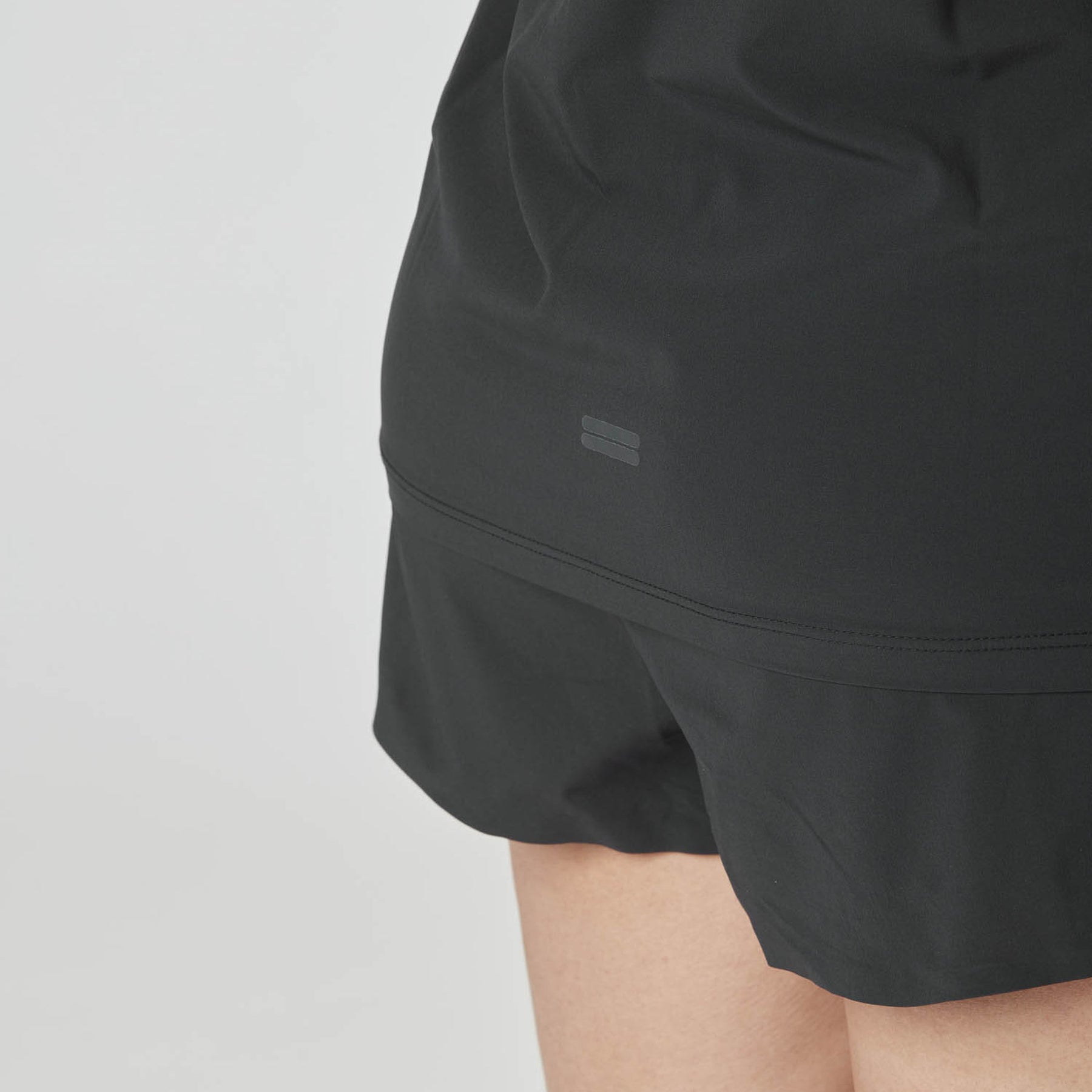 ICE FLOW TECH TANK __color:Black#6