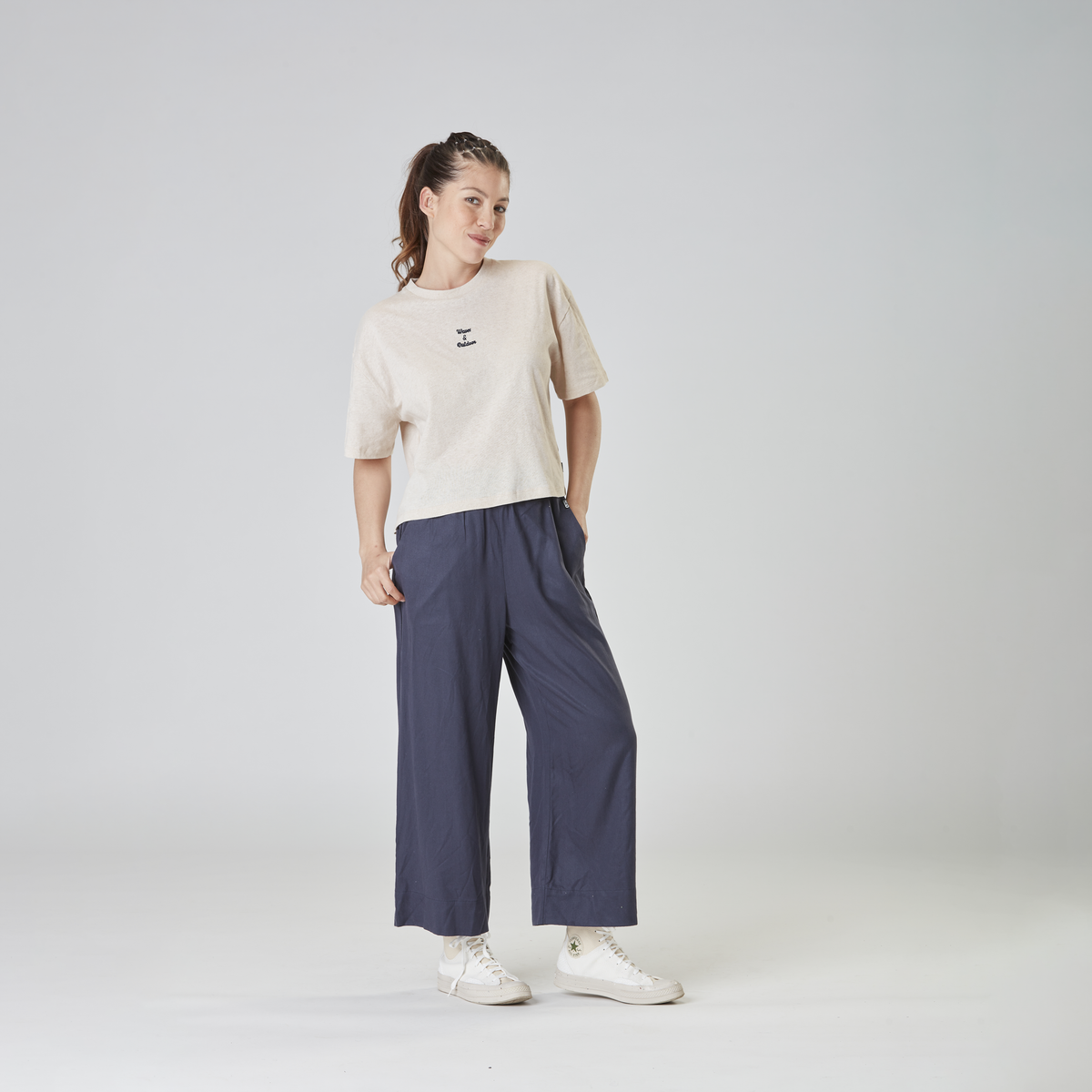 HAMPY TEE __color:Natural#9