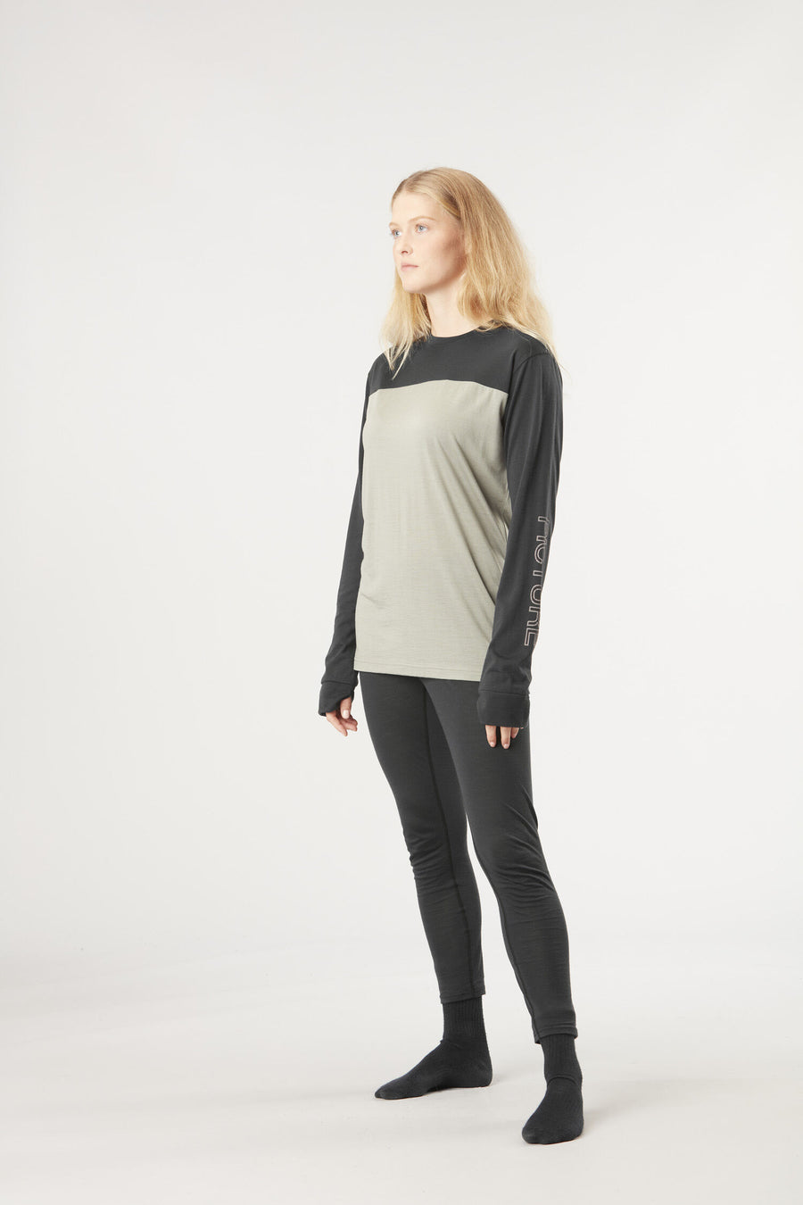 MALYN MERINO TOP __color:Black#3