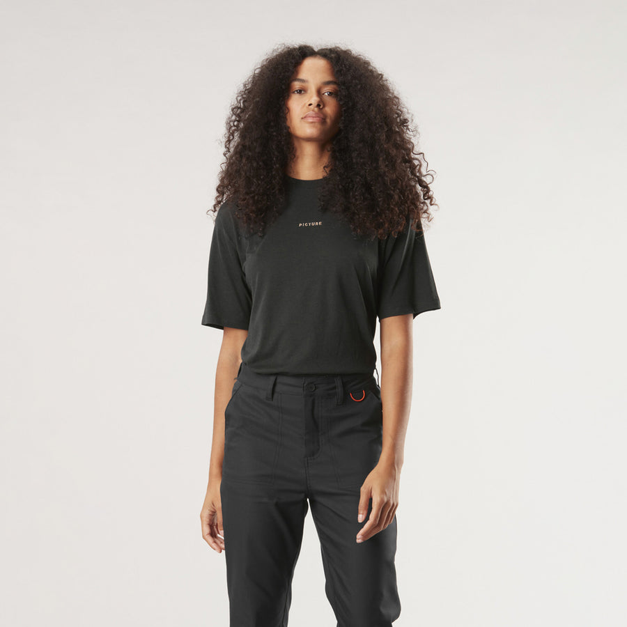 BOBBY TEE __color:Black#0