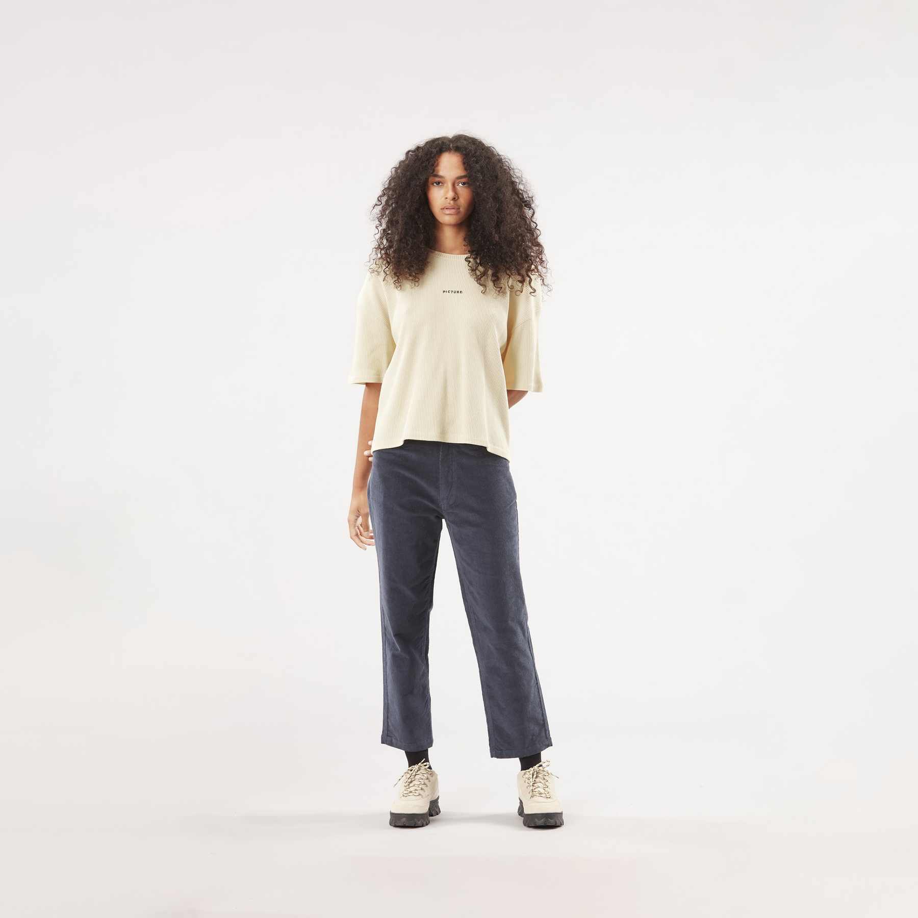 FRAGGI TEE __color:Wood_Ash#15