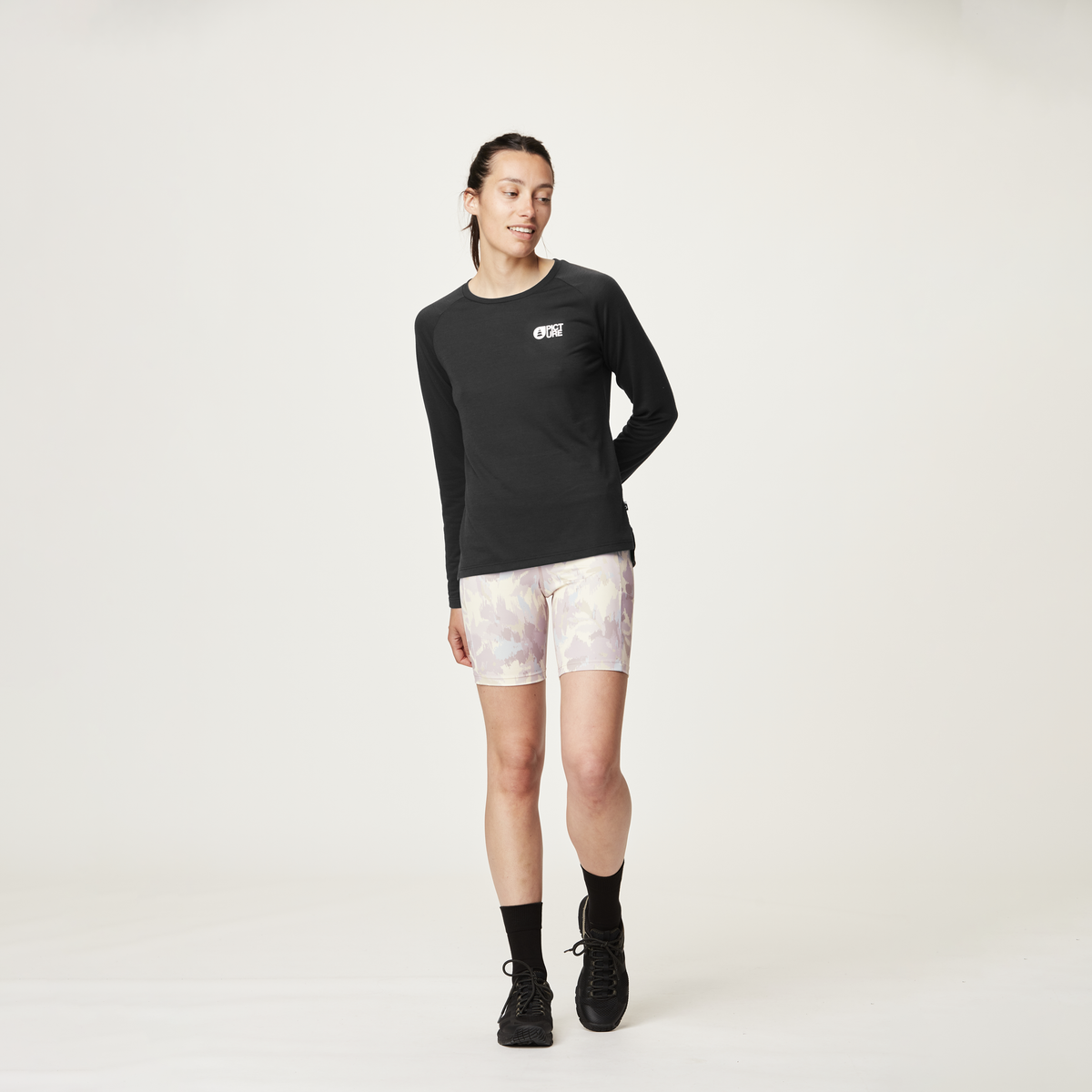 CLAME LS TECH TEE __color:Black#0