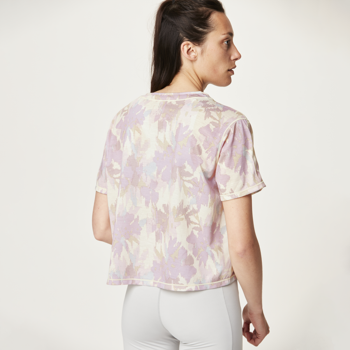 NOVITA PRINTED TECH TEE __color:Bold_Harmony#4