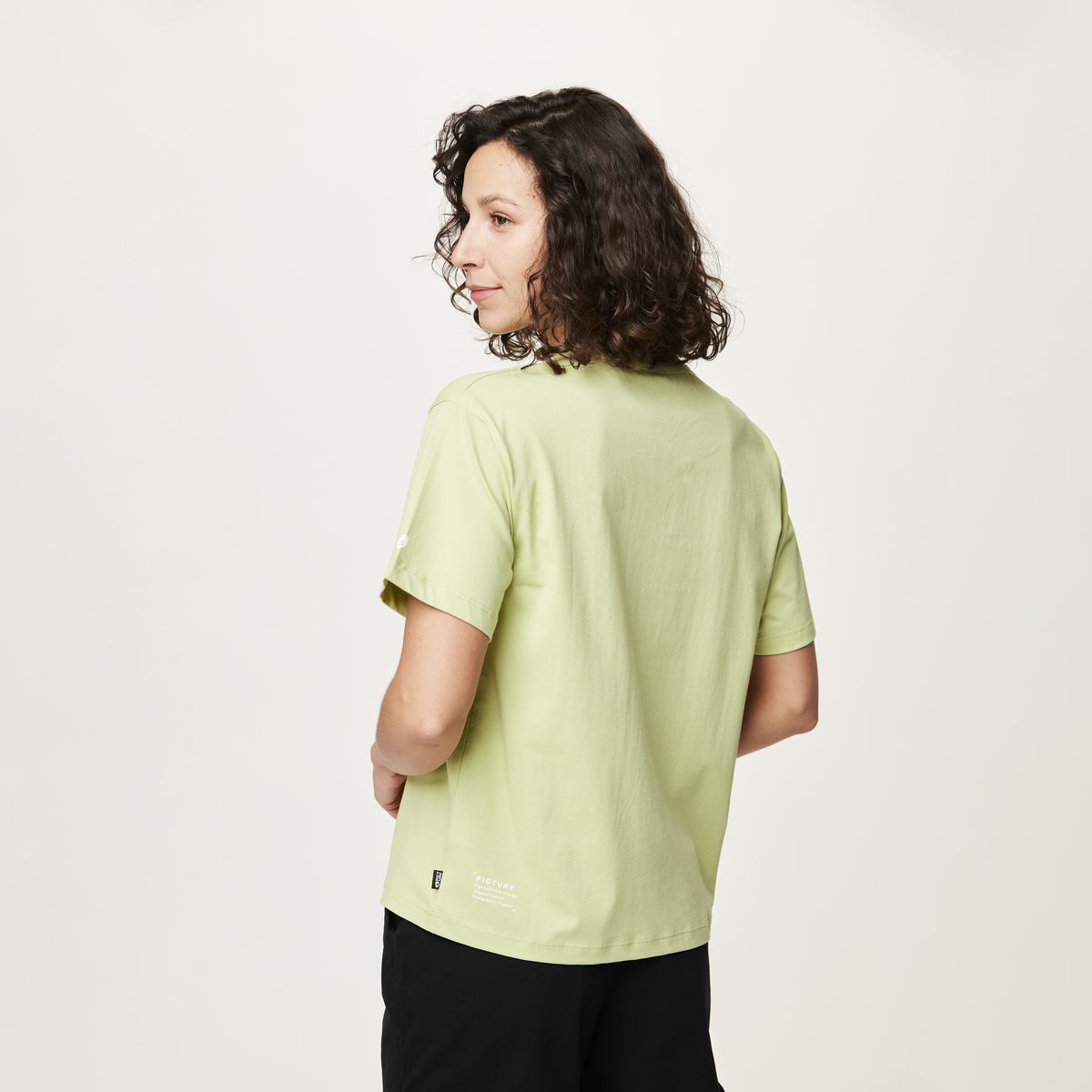 KIARRA POCKET TEE __color:Winter_Pear#11