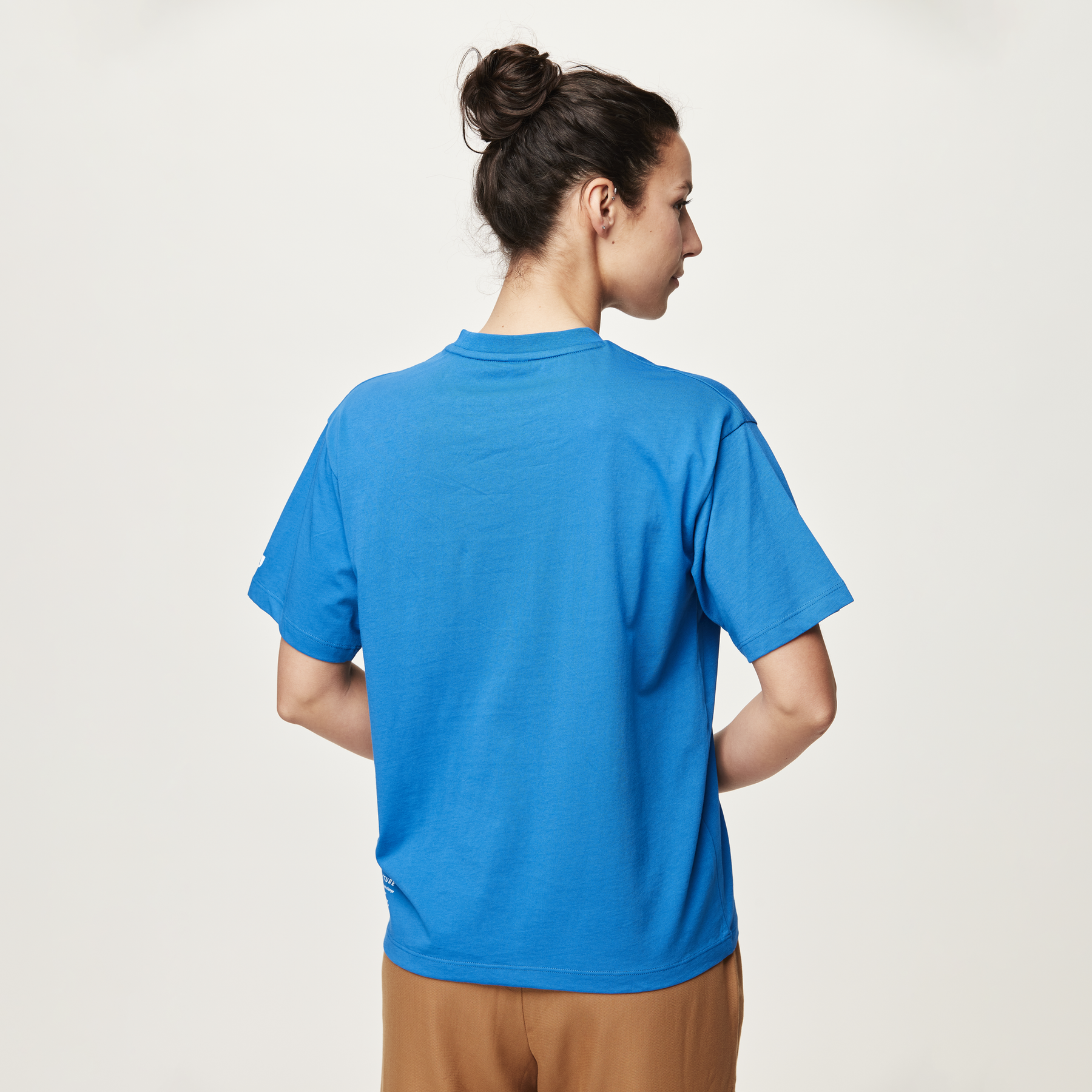 KIARRA POCKET TEE __color:Skydiver#4