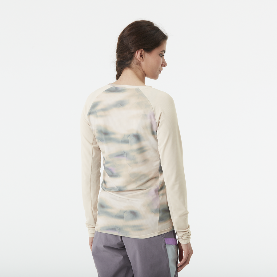 ACARAS PRINTED LS TEE __color:Celerity_Print#2