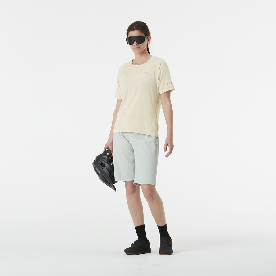 ICE FLOW TECH TEE __color:Wind_Chime#44