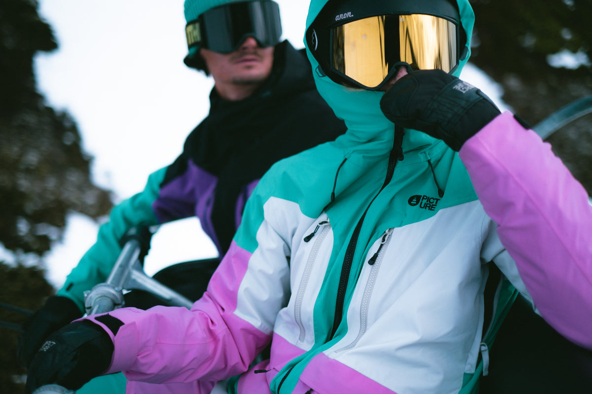 WVT0400_HAAKON-JKT_EMERALD_C_A_03.jpeg