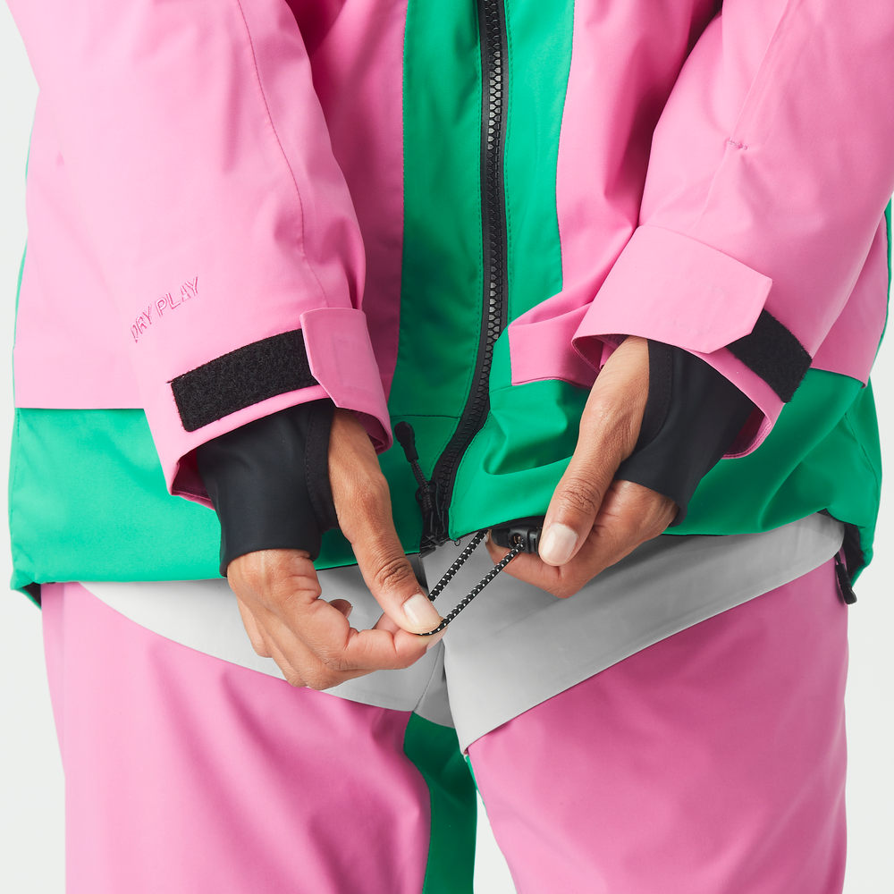 Lycra wrist gaiters with thumbholes