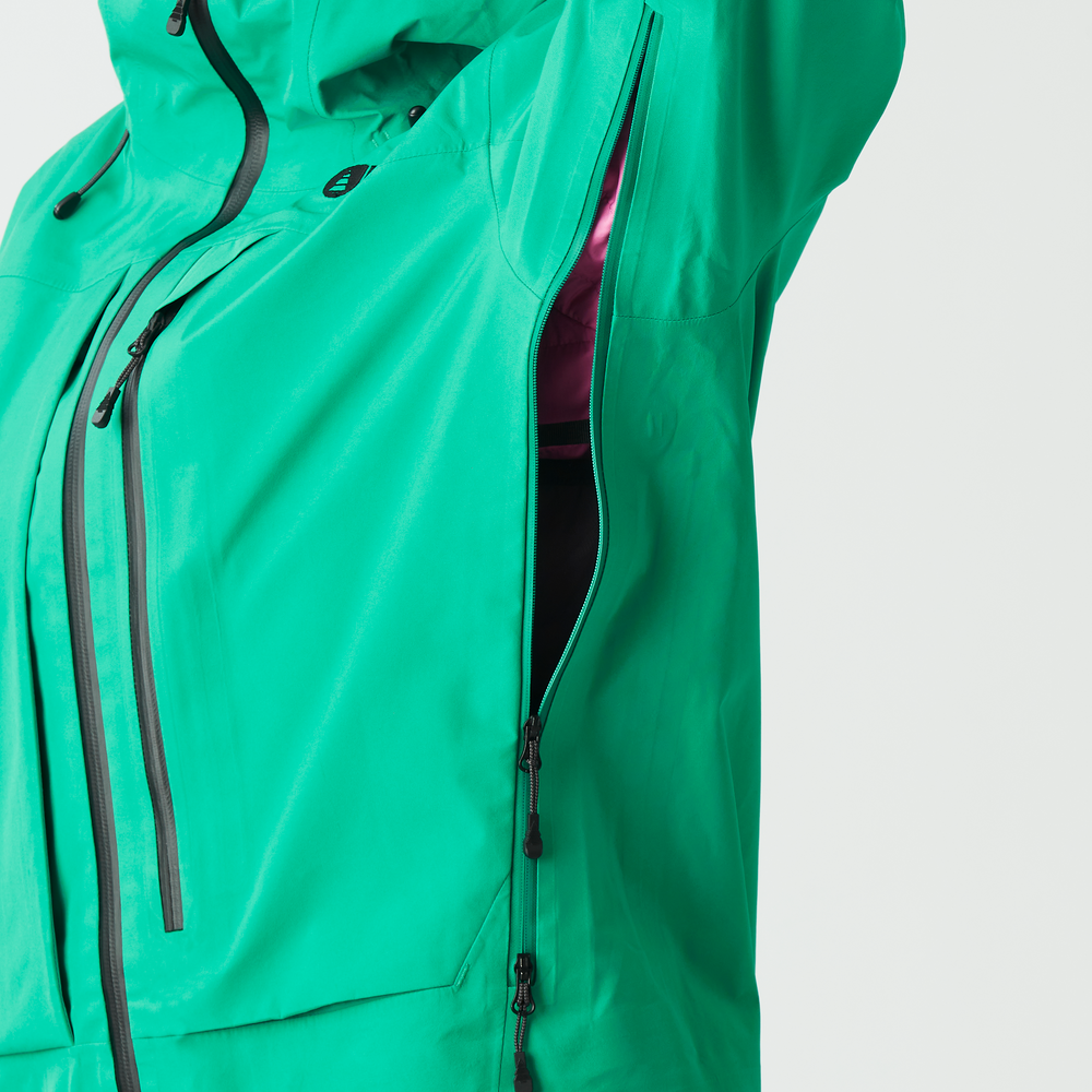 Waterproof pit zips underarm