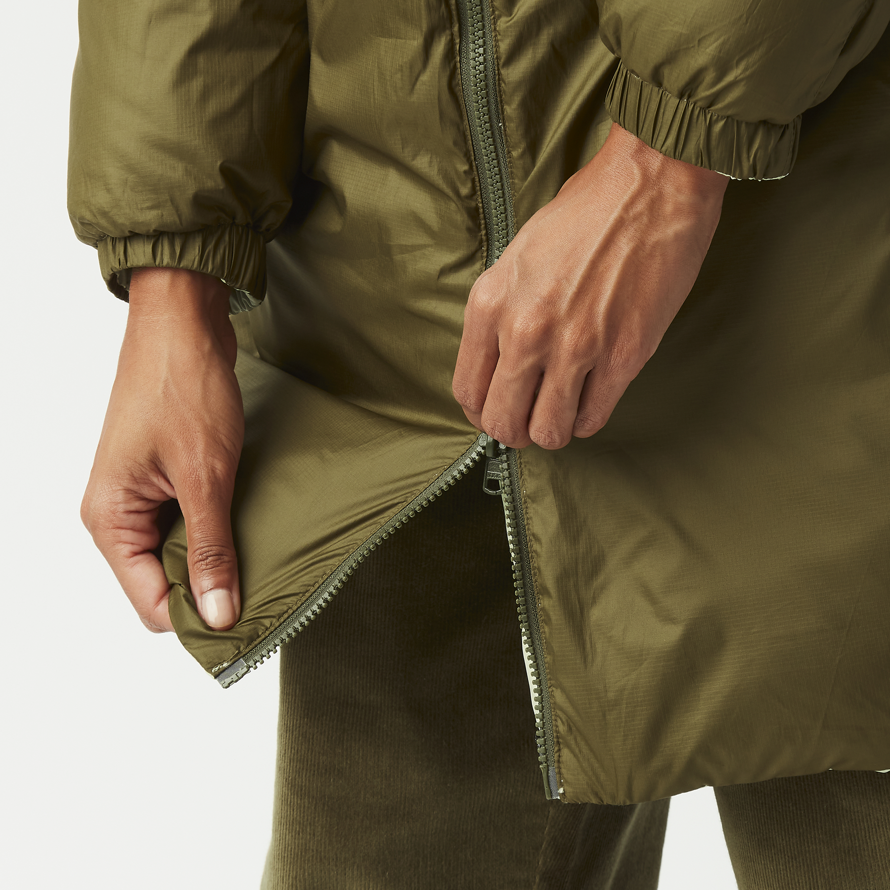 INUKEE REV. JKT __color:Tobacco_Tender_Green#31
