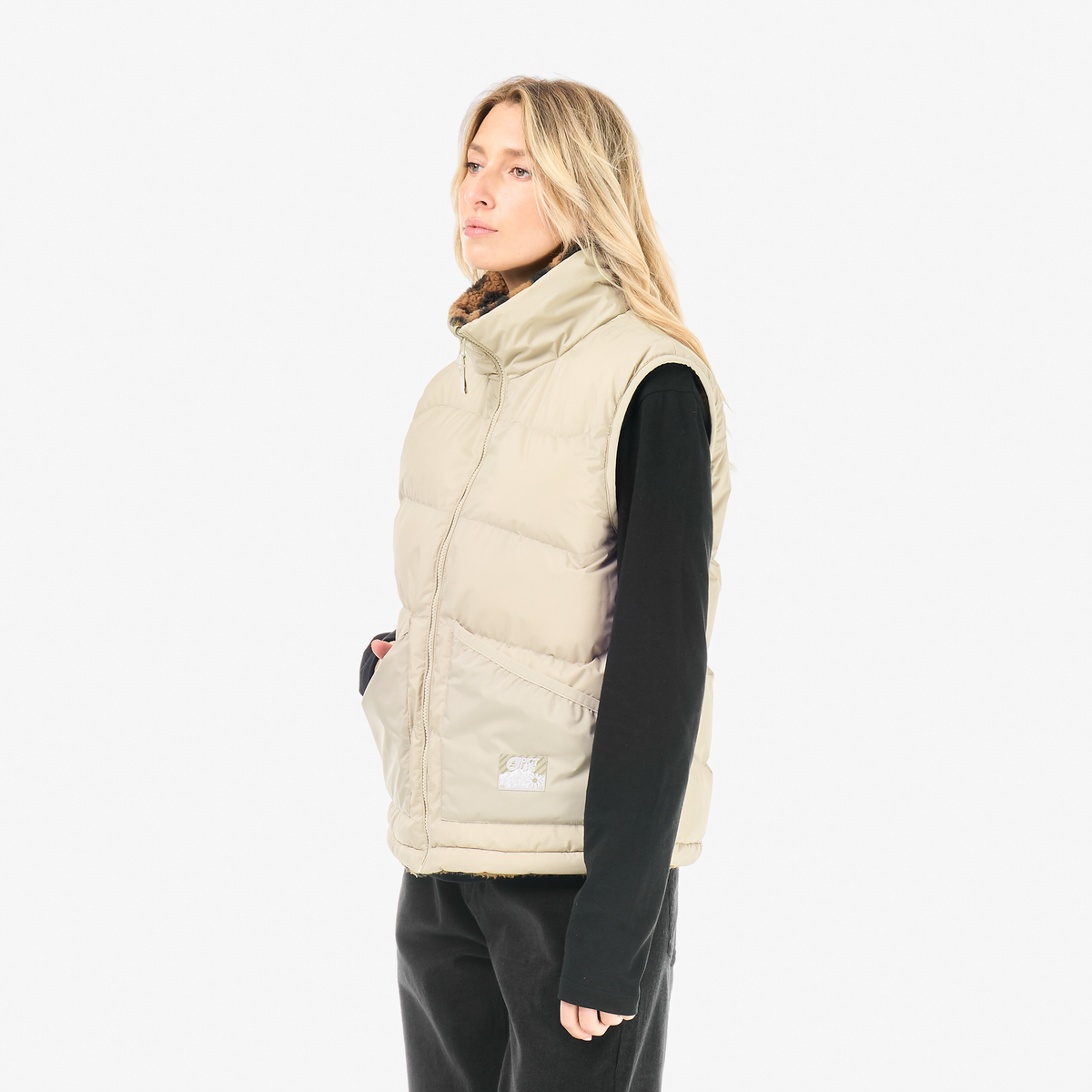 HYLLA REV VEST