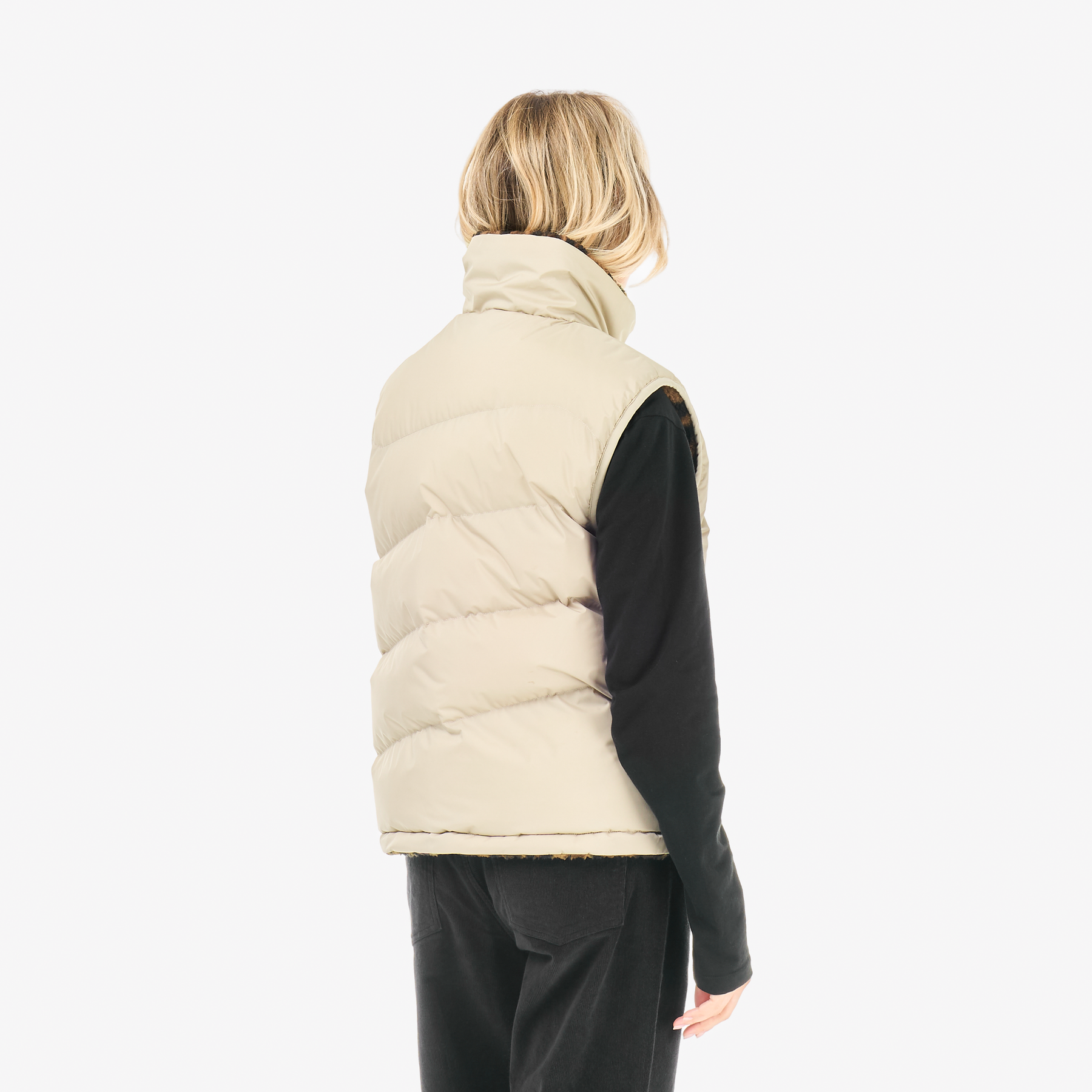 HYLLA REV VEST