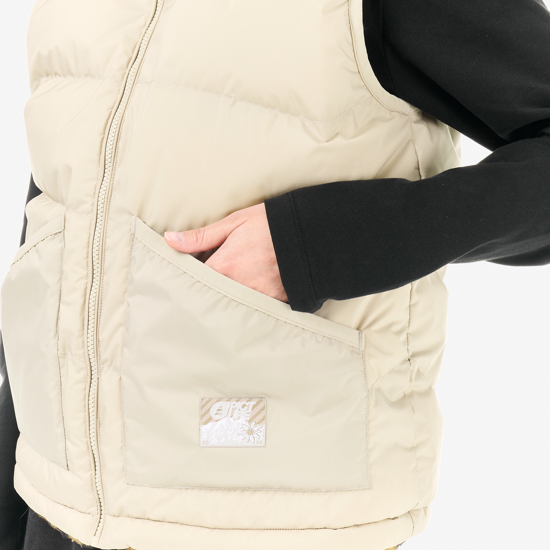 HYLLA REV VEST