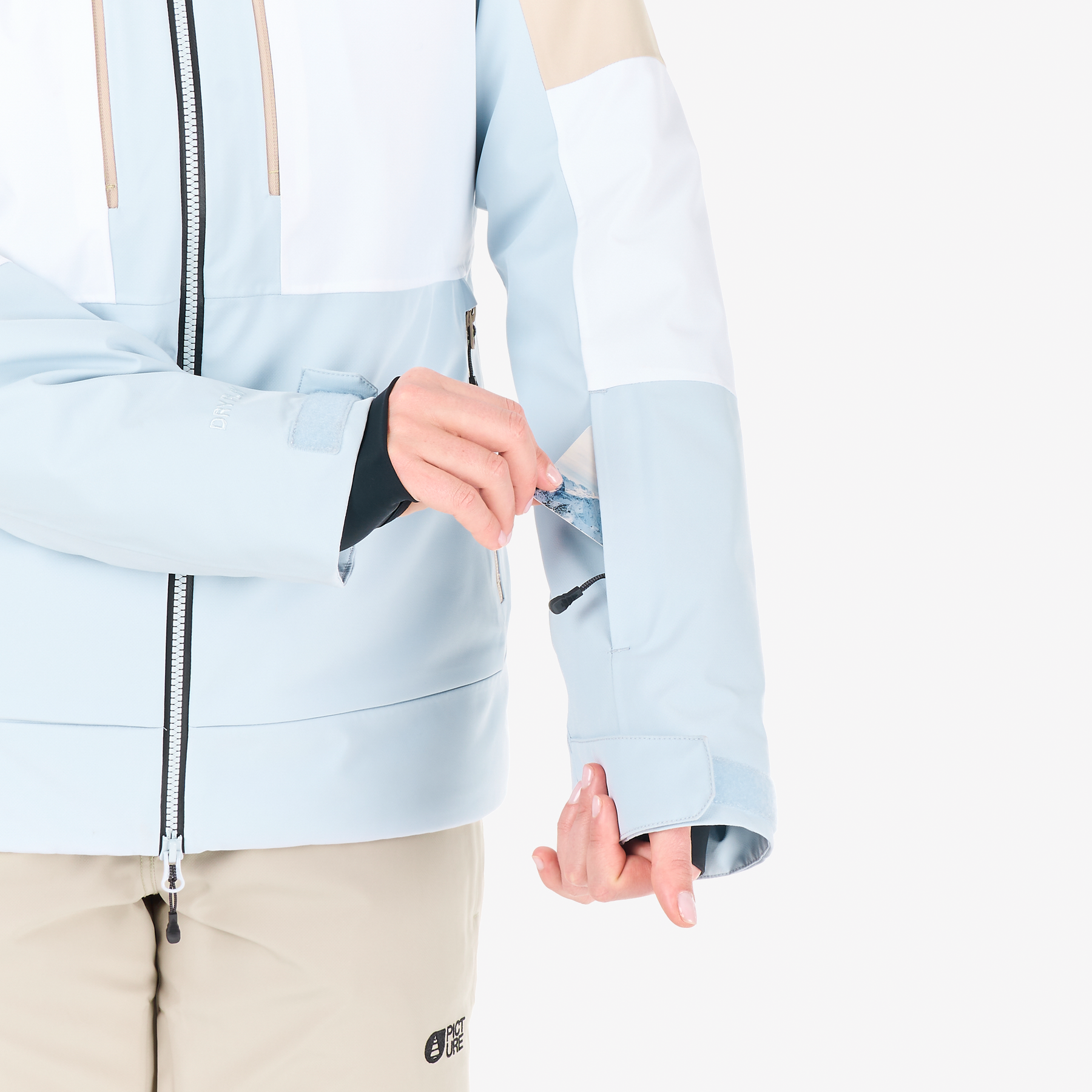 EXA JKT