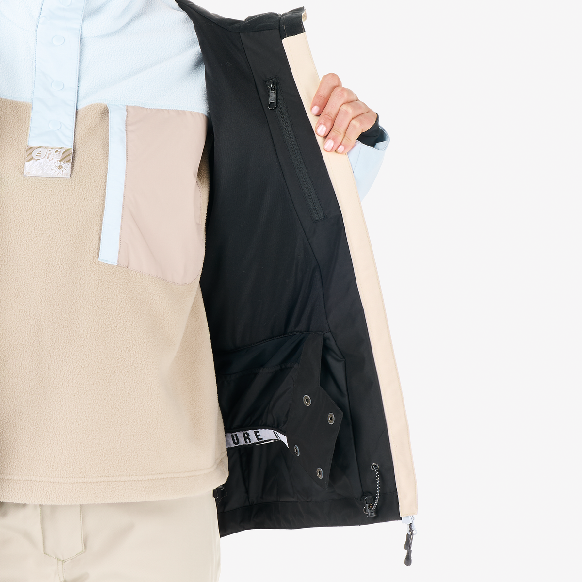 EXA JKT