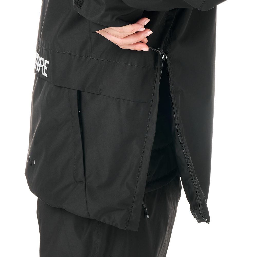 Zipped side opening