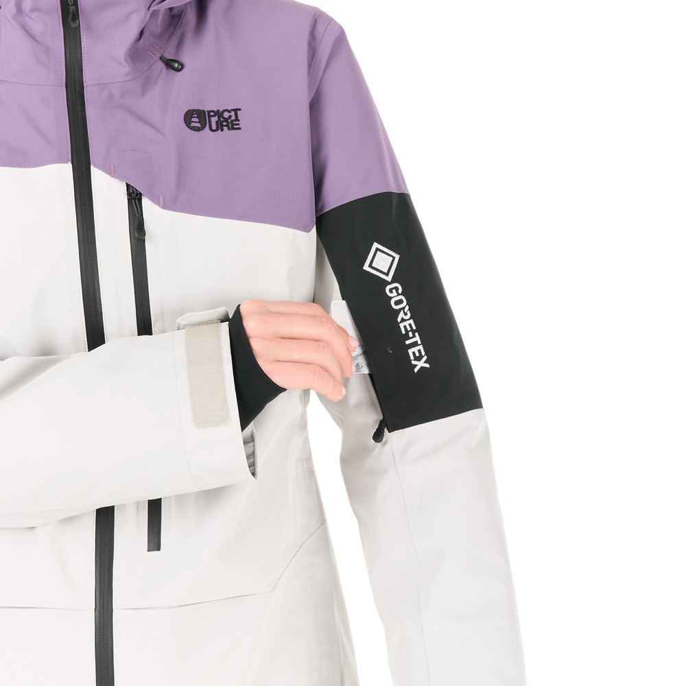 Ski pass pocket