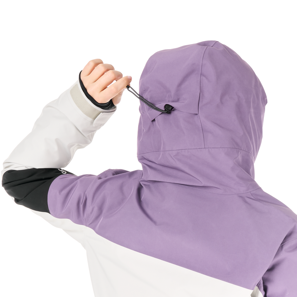 Ergonomic hood with three-point adjusment system