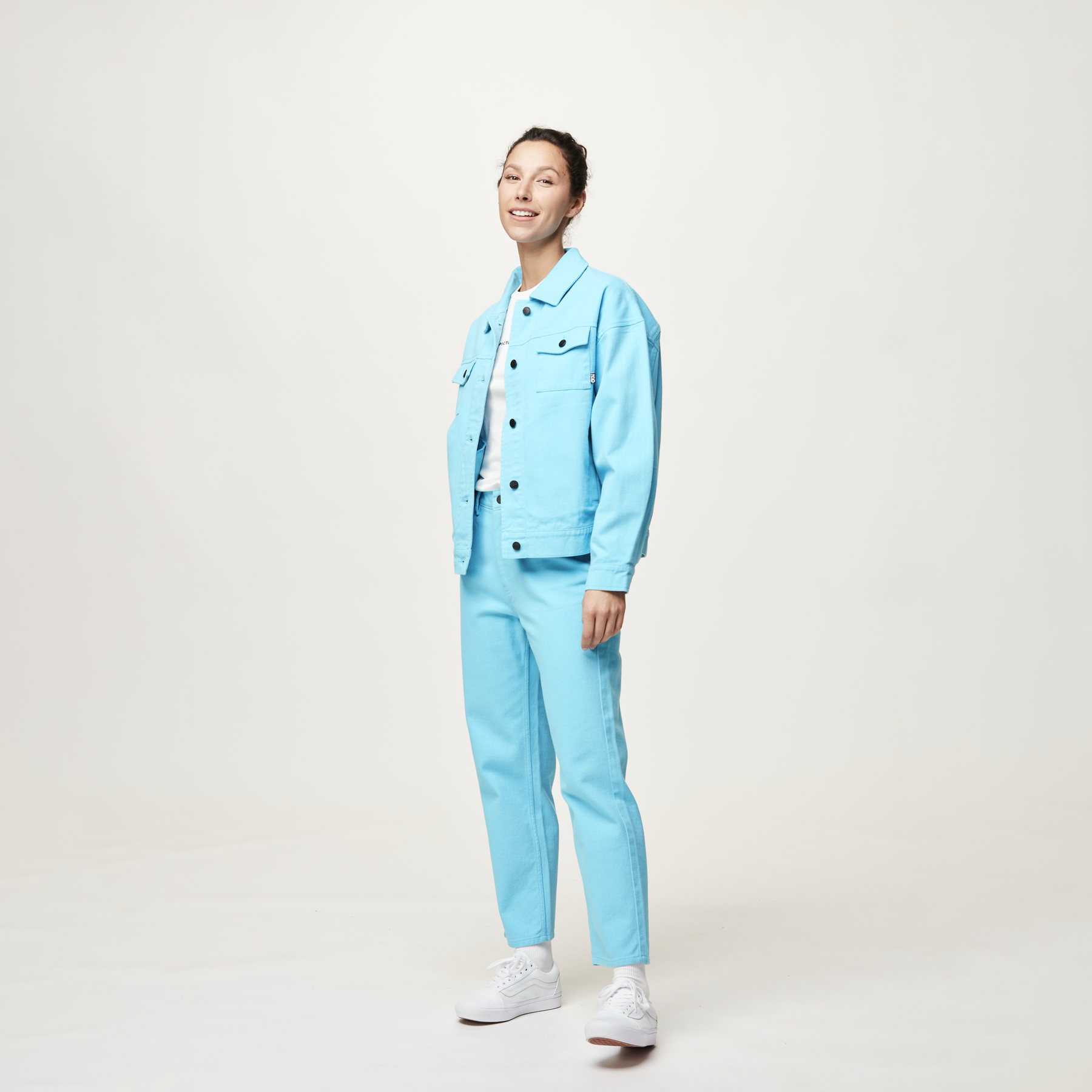 BERRY JKT __color:Norse_Blue#20