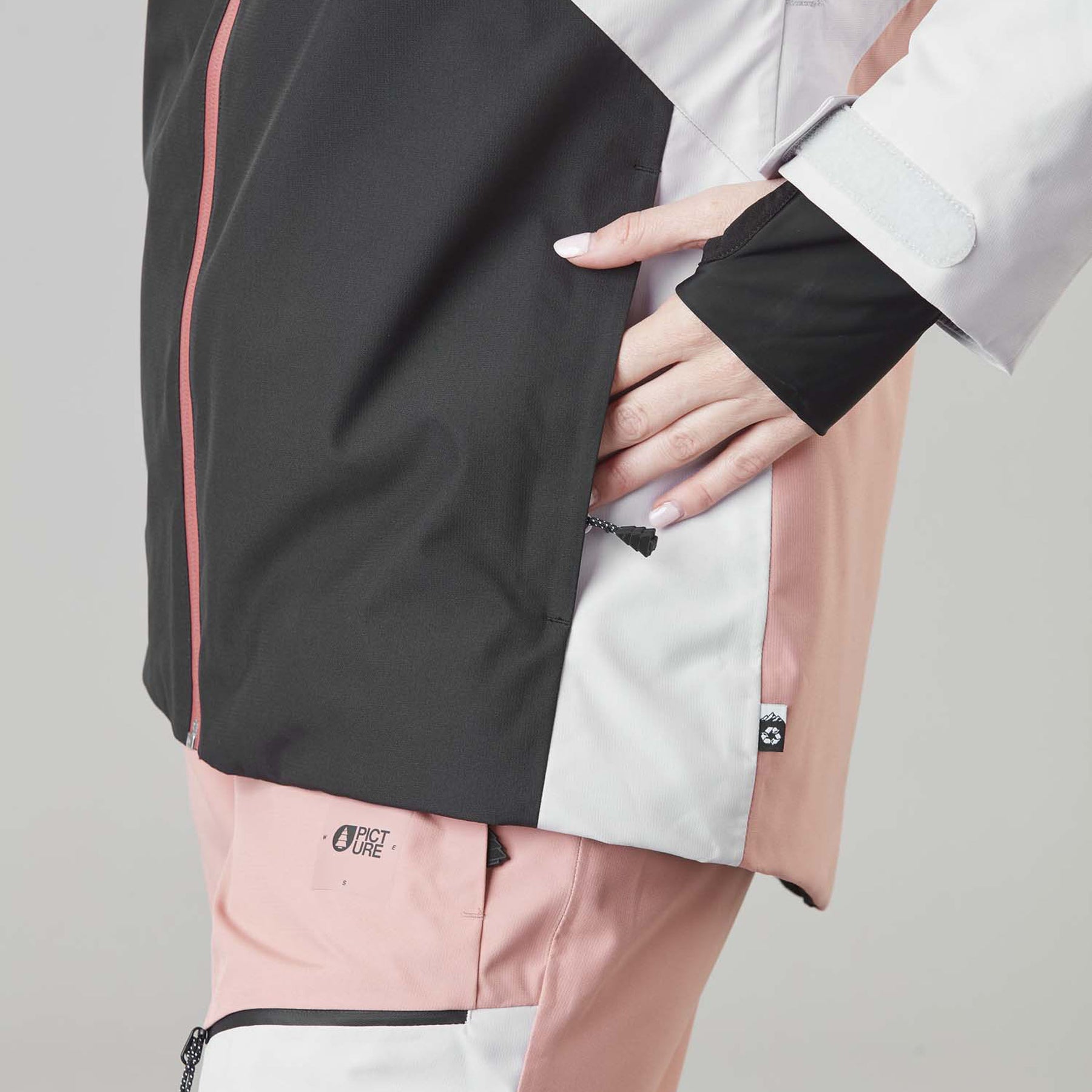 SEEN JKT __color:Black#12