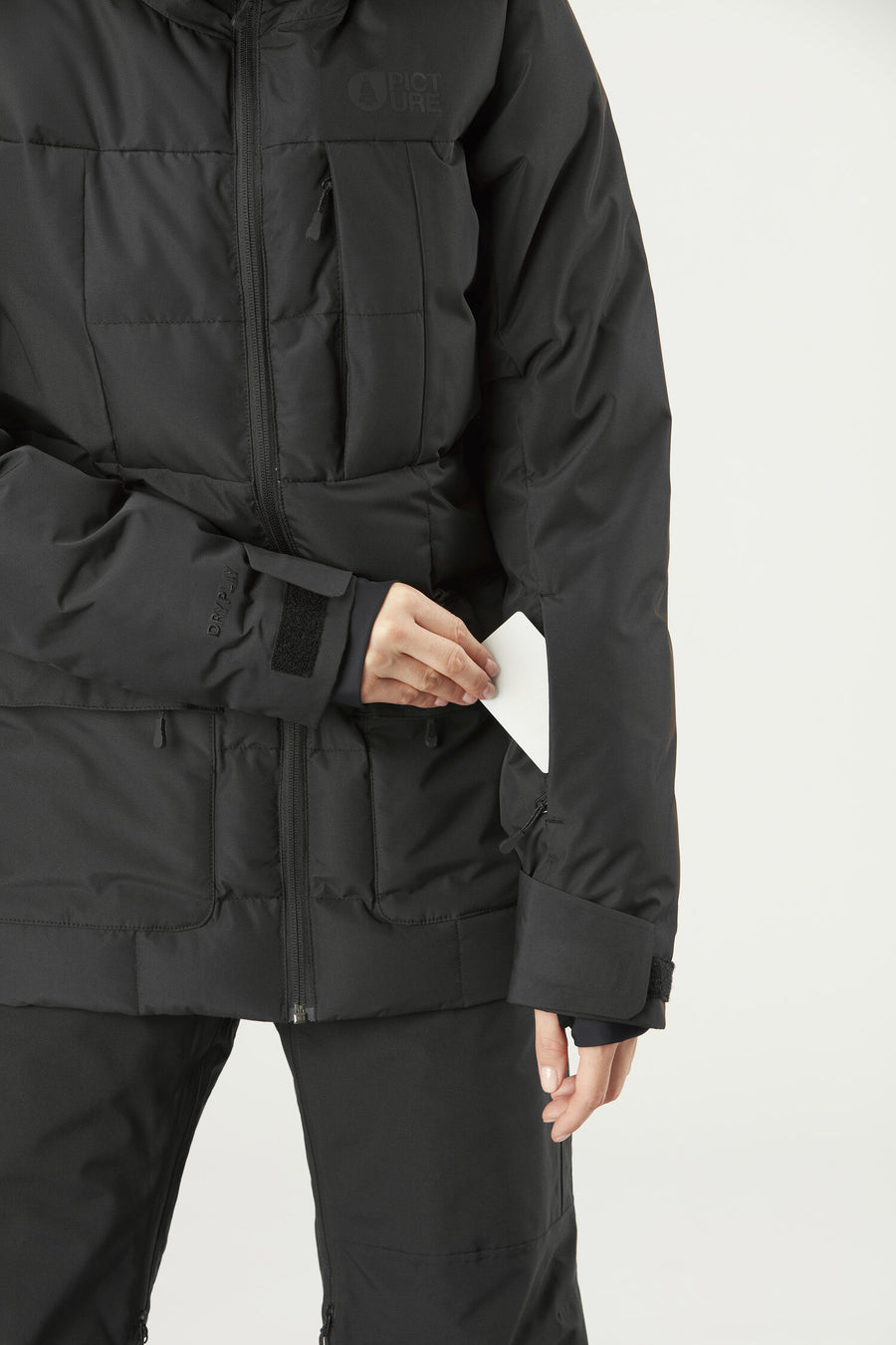 FACE IT JKT __color:Black#5