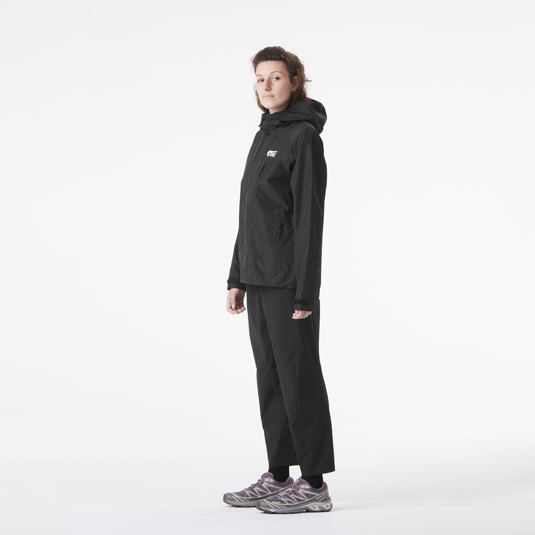 ABSTRAL+ 2.5L W JKT __color:Black#3