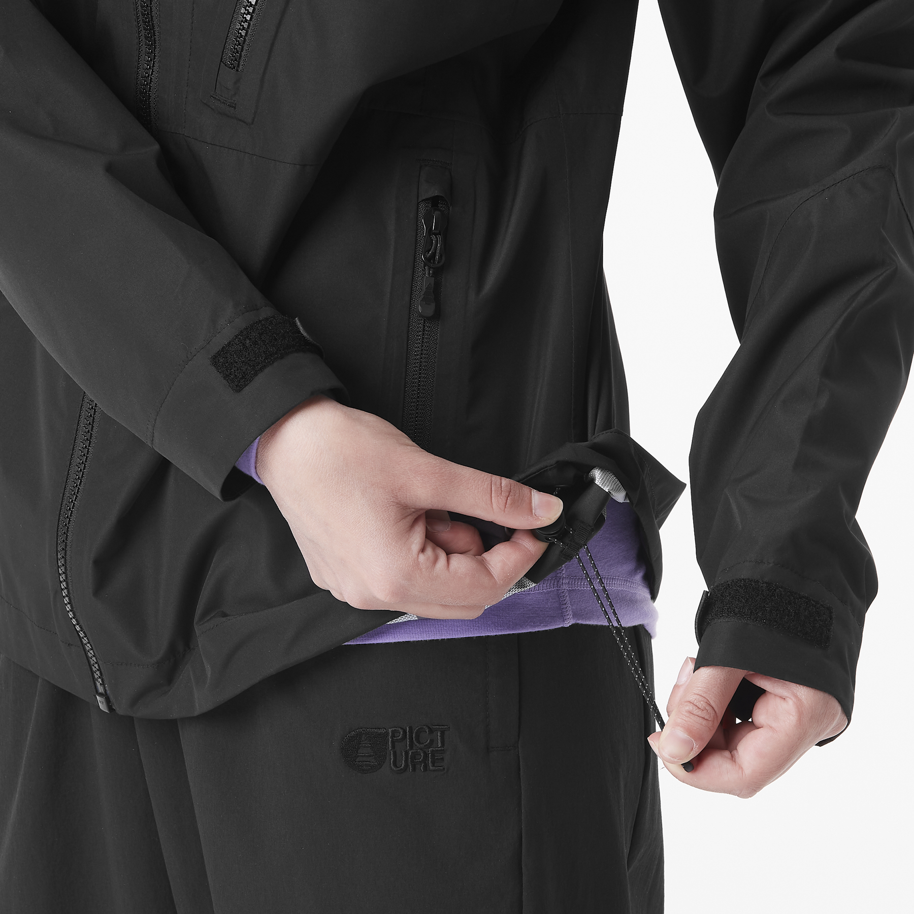 ABSTRAL+ 2.5L W JKT __color:Black#7