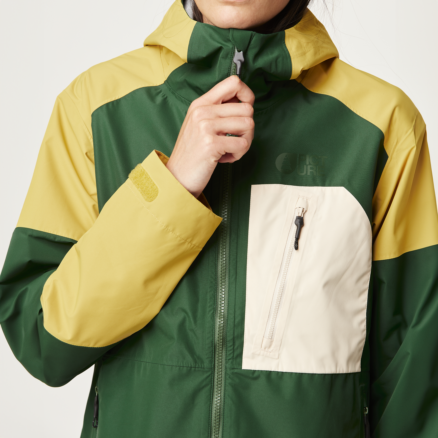 ABSTRAL+ 2,5L W B JKT __color:Eden#5