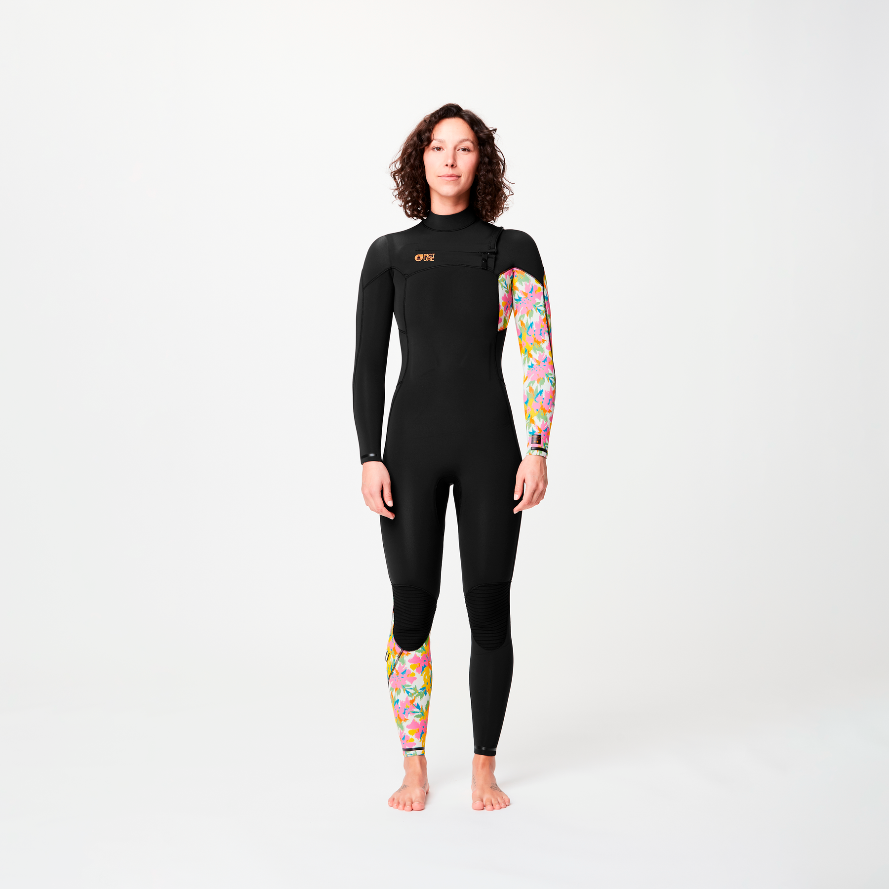 EQUATION W 4/3 FZ __color:Alstro_Black#4